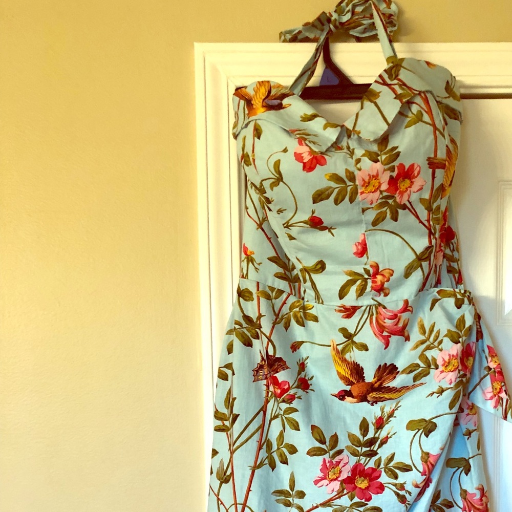 Bernie Dexter Sarong Pinup wiggle Birds o Paradise